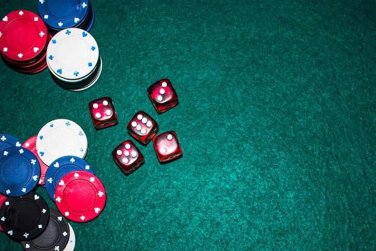 Antarmuka aplikasi 168gg di perangkat mobile menampilkan live-dealer tables dan menu navigasi